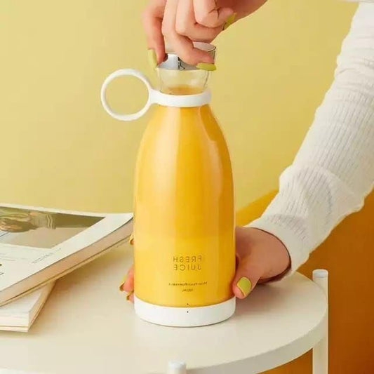 BlendJoy: Portable Blender and Smoothie Maker